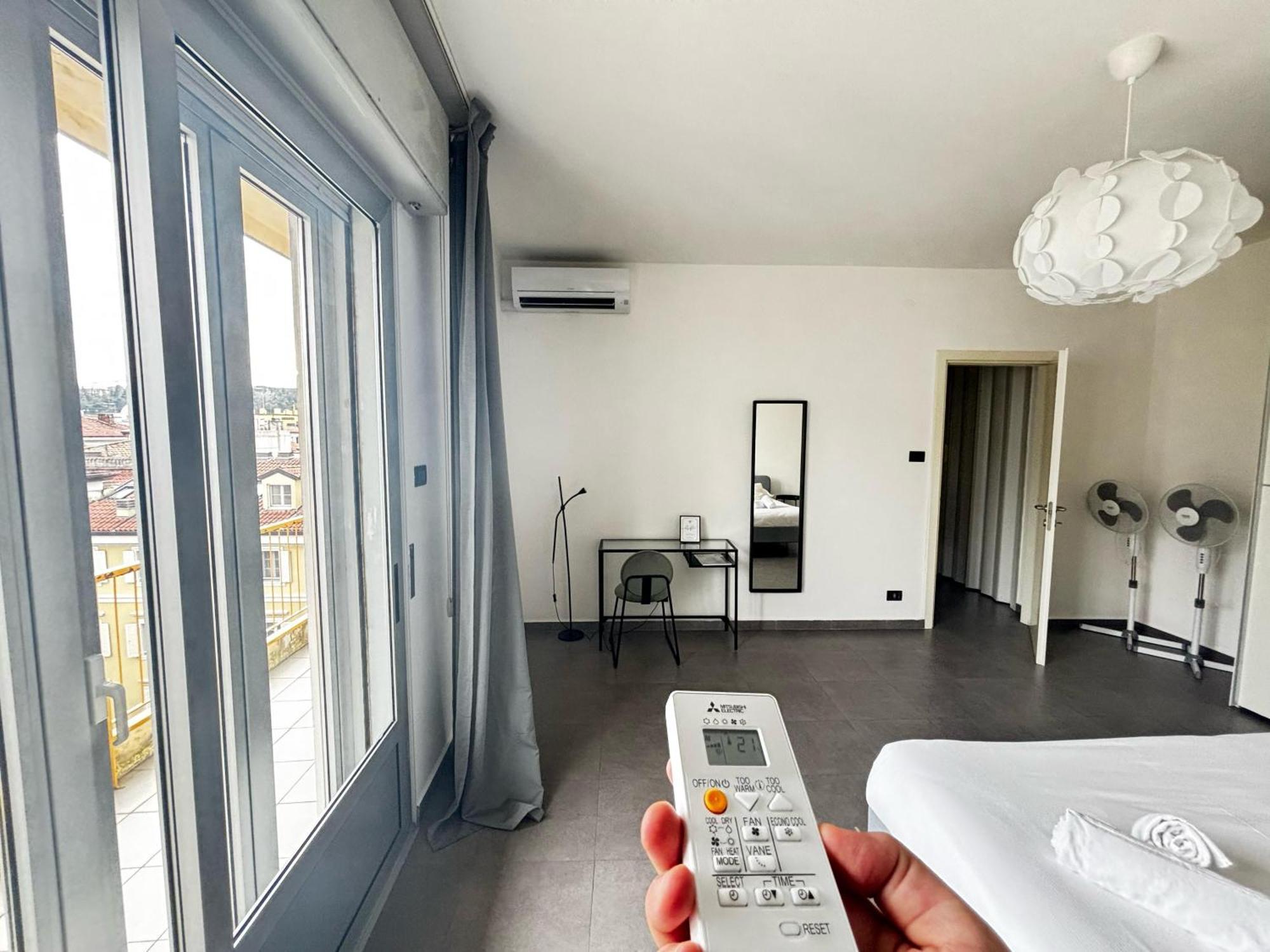 Milano Apartment Triëst Buitenkant foto